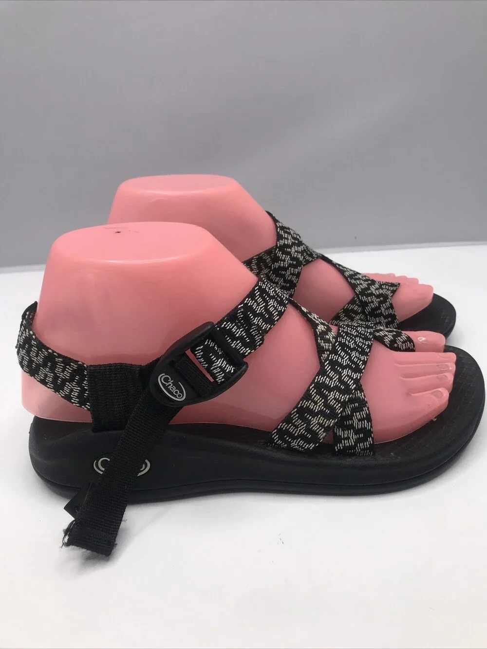 Chaco Z/1 Classic Sport Hiking Sandals Aztec Print Women's Size 6